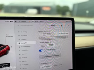 Tesla Model 3 Tesla Model 3 Long Range AWD 75 kWh Special Color 2019 Incl BTW - afbeelding nr 15