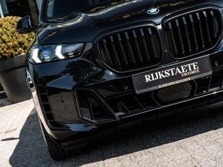 BMW X5 BMW X5 xDrive50e M-SPORT PRO|PANO|LUCHTV.|H&K|22''|SFEERV. - afbeelding nr 35