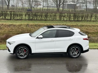 Alfa Romeo Stelvio Alfa Romeo Stelvio 2.0t Q4 Veloce 280pk, panodak, 20inch! - afbeelding nr 19