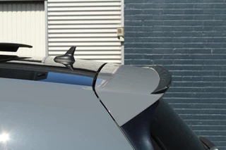 Volkswagen Golf Volkswagen Golf 2.0 TSI GTI TCR 290pk DSG7 Panoramadak Clima Cruise Navi Camera DynAudio Keyless Zwarte 19