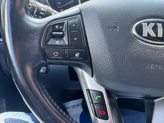 Kia Rio Kia Rio 1.2 CVVT DynamicLine 5 deurs , Navigatie & Camera , Bleutooth , Cruise controle , Sport velgen , Deurvergrende ling met afstand bediening - afbeelding nr 19