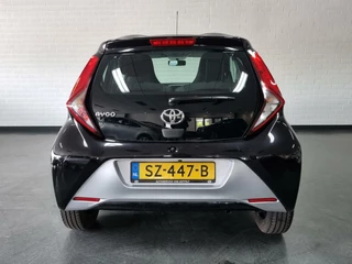 Toyota Aygo Toyota Aygo 1.0 VVT-i x-play / Automaat / Apple Carplay/Android-Auto / Airco - afbeelding nr 5