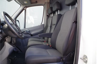 Volkswagen Crafter Volkswagen Crafter 35 2.0 TDI L2H2 > 140pk/Euro6/camera/cruise/270° deuren/Opstap bumper achter... - afbeelding nr 4