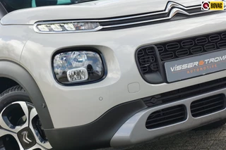 Citroën C3 Aircross 1.2 PureTech S&S Shine 110pk Automaat - Sable - Nieuwstaat