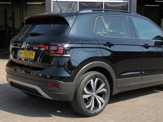 Volkswagen T-Cross Volkswagen T-Cross 1.0 TSI LIFE / 17 Inch / Navi / Adap.cruise / BOVAG garantie - afbeelding nr 26