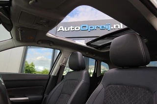 Suzuki Vitara Suzuki Vitara 1.4 Boosterjet Style Smart Hybrid 139pk NAVI, Camera, Schuif/kantel dak, Trekhaak - afbeelding nr 17