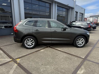 Volvo XC60 Volvo XC60 B5 AWD Mom. Pro | Lederen bekleding | Stoelverwarming - afbeelding nr 8