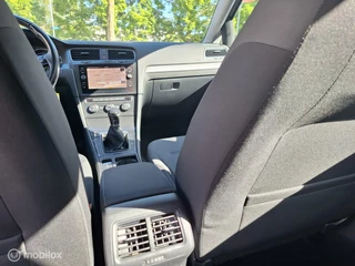 Volkswagen Golf VOLKSWAGEN GOLF 1.0 TSI COMFORTLINE / ACC / Carplay / - afbeelding nr 24