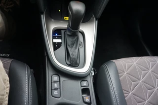 Toyota Yaris Cross |Navi|Carplay|PDC V+A|Camera|Stoel en stuur verwarming|Elektrische a.klep| - afbeelding nr 28