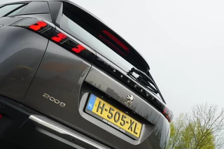 Peugeot 2008 Peugeot 2008 1.2 PureTech Active Pack - Gris Platinium - Carplay/Nav/Cruise - afbeelding nr 38