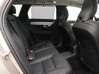 Volvo V90 Volvo V90 T6 PLUG-IN HYBRID PLUS DARK SCHUIFDAK 360GR CAM 19INCH HARMAN KA - afbeelding nr 38