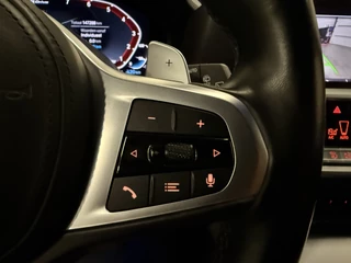 BMW 3 Serie BMW 3 Serie Touring 330e M-Sport DRAVITGRAU PANO/LASER/HEAD-UP/ADAPTIVE M-ONDERSTEL/KEYLESS/19