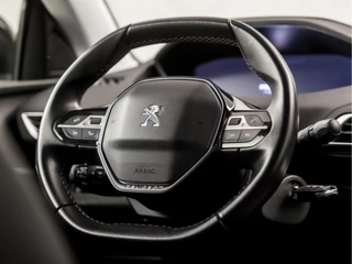 Peugeot 5008 (APPLE CARPLAY, GROOT NAVI, TREKHAAK, LEDEREN SPORTSTOELEN, 360 CAMERA, ADAPTIVE CRUISE, GETINT GLAS, PARKEERSENSOREN, NIEUWE APK, NIEUWSTAAT) - afbeelding nr 18
