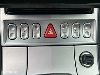 Chrysler Crossfire Chrysler Crossfire  3.2L V6 Slechts 69.000KM! Xenon|Carplay| - afbeelding nr 19