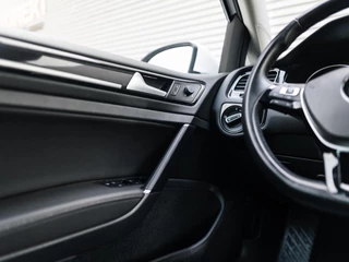 Volkswagen Golf Volkswagen Golf 1.5 TSI Highline Business R - afbeelding nr 20