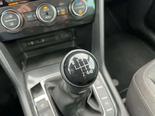 Volkswagen Tiguan Volkswagen Tiguan 1.4 TSI Comfortline Adaptive Cruise CarPlay Navi Climate - afbeelding nr 18