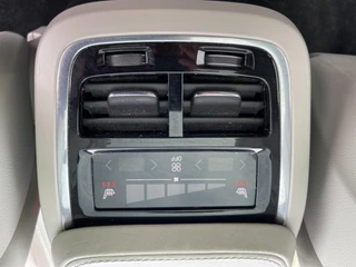Volvo XC90 Volvo XC90 2.0 T8 407PK Twin Engine Plug in Hybride AWD Inscription 7-Pers Panoramdak B&W Luchtvering Trekhaak - afbeelding nr 27