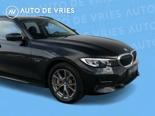 BMW 3 Serie BMW 3-serie Touring 330e 293pk Sport Line | Full LED | Sportstoelen | Adaptive cruise | Trekhaak - afbeelding nr 50