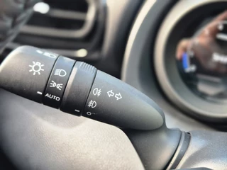 Toyota Yaris Toyota Yaris 1.5 VVT-i Dynamic Navigatie, Apple/Android, Camera, Cruise , All-in Rijklaarprijs - afbeelding nr 21