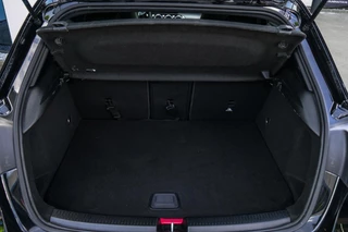 Mercedes-Benz A-Klasse Mercedes A-klasse 250 e AMG Line PANO / TREKHAAK / CAMERA - afbeelding nr 29