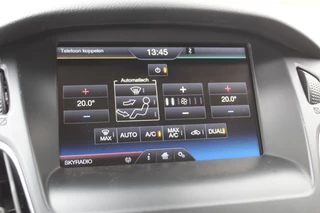 Ford Focus Ford Focus Wagon 1.0 Titanium Edition , 125pk Climate control , Navigatie , Cruise control , LED dagrijverlichting Parkeersensoren V+A , Voorruitverwarming , Sony Audio - afbeelding nr 18