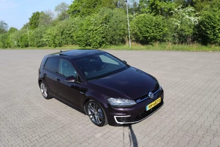 Volkswagen Golf Volkswagen Golf 1.4 TSI GTE  Leder | Panoramadak | 204pk Hybride Power | stoelverwarming adaptive cruise uitstraling! - afbeelding nr 26