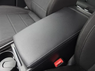 Škoda Superb AUTOMAAT / STOELVERW / XENON / CARPLAY / NAVI / CLIMA / PDC / BLUETOOTH / CRUISE / NL-AUTO - afbeelding nr 28
