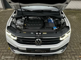 Volkswagen Tiguan Volkswagen Tiguan 2.0 TSI R-LINE 4Motion 245PK SCHADE - afbeelding nr 23