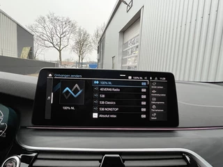BMW 5 Serie BMW 5 Serie Touring 530e xDrive High Executive | M-Sportpakket | Panorama Dak - afbeelding nr 26