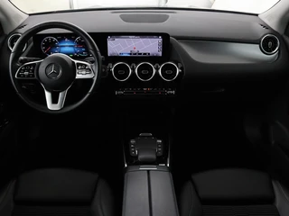 Mercedes-Benz GLA Mercedes-Benz GLA-klasse 250e Style | Stoelverwarming | Camera |  Cruise control | Carplay | Widescreen | LMV 18 inch | Half leder | DAB+ - afbeelding nr 8