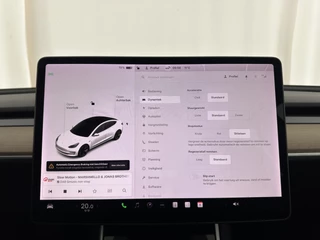 Tesla Model 3 (INCL-BTW) Aut. *PANO | AUTO-PILOT | NAPPA-LEATHER | KEYLESS | FULL-LED | MEMORY-PACK | SURROUND-VIEW | DAB | CARPLAY | DIGI-COCKPIT | LANE-ASSIST | COMFORT-SEATS | 18