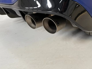 Volkswagen Golf Volkswagen Golf 2.0 TSI R 4Motion Akra Performance - afbeelding nr 25