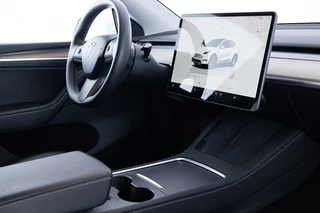 Tesla Model Y - afbeelding nr 3