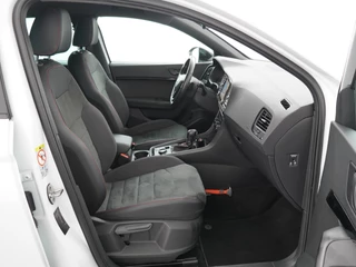 SEAT Ateca - Navigatie - 360 gr. camera - 19 inch LM velgen - Sportstoelen - 1.600 KG. trekgewicht - 12 maanden garantie - afbeelding nr 23