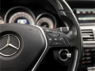 Mercedes-Benz E-Klasse 184Pk Automaat (PANORAMADAK, NAVIGATIE, CLIMATE, LEDER, STOELVERWARMING, SPORTSTOELEN, PARKEERSENSOREN, ZWART HEMEL, NIEUWE APK, NIEUWSTAAT) - afbeelding nr 22