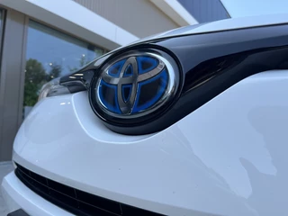 Toyota C-HR Toyota C-HR 1.8 Hybrid Executive | Trekhaak | Adap Cruise - afbeelding nr 26