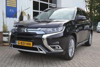 Mitsubishi Outlander 2.4 PHEV Instyle