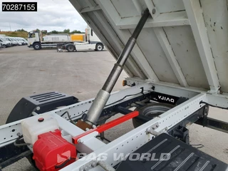 Iveco Daily Iveco Daily 35C16 3.0L Kipper met Kist Dubbel Cabine Dubbellucht 3,5t Trekhaak Airco Euro6 Tipper Benne Kieper 2m3 Airco Trekhaak - afbeelding nr 8