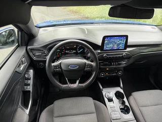 Ford Focus Ford Focus Wagon 1.5 EcoBoost ST Line Business - afbeelding nr 2