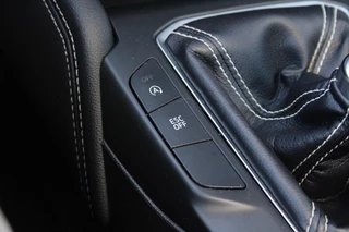 Ford Focus Ford Focus Wagon 2.3 EcoBoost ST-3 | Panoramadak |  Adaptive cruise control | Winter Pack | Camera | Trekhaak | Elektrische achterklep - afbeelding nr 30