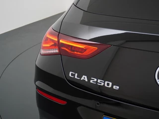 Mercedes-Benz CLA Mercedes-Benz CLA-klasse Shooting Brake 250 e AMG Line  PANO | CAMERA | RIJKLAAR INCL. 12 MND. BOVAGGARANTIE - afbeelding nr 9