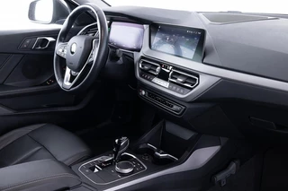 BMW 1 Serie BMW 1 Serie 120 i High Executive | LEDER | Full LED ✅ 1e Eigenaar - afbeelding nr 3