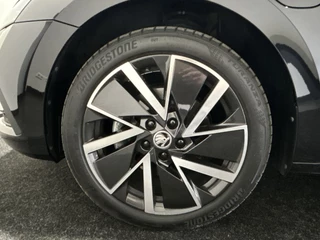 Škoda Octavia Škoda Octavia Combi 1.4 TSI RS iV PHEV Business | Panoramadak | Stoelverwarming - afbeelding nr 2