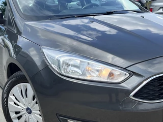 Ford Focus Ford Focus Wagon 1.0 Titanium | Stoelverwarming | Cruise control - afbeelding nr 6