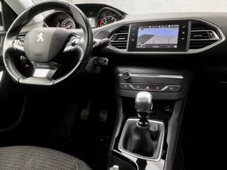 Peugeot 308 (PANORAMADAK, APPLE CARPLAY, GROOT NAVI, CLIMATE, GETINT GLAS, SPORTSTOELEN, PARKEERSENSOREN, DAB+, NIEUWE APK, NIEUWSTAAT) - afbeelding nr 7