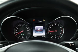 Mercedes-Benz C-Klasse Mercedes-Benz C-klasse 180 AMG | Panoramadak | Leder | Head-Up |  Full LED | Navigatie | Park Assist | Cruise control | Climate control | Bluetooth - afbeelding nr 16