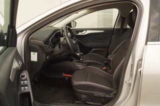 Ford Focus Ford Focus Wagon 1.0 Ecoboost 124pk Hybrid Trend Edition Business - afbeelding nr 6