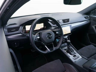 Škoda Superb Skoda Superb Combi 1.4 TSI iV 218pk Sportline Business | 360 Camera | Sportstoelen | 19 inch LMV - afbeelding nr 4