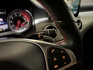 Mercedes-Benz GLA Mercedes GLA-klasse 180 AMG Night Edition Pano Sfeer NAP - afbeelding nr 34