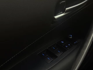 Toyota Corolla Touring Sports Toyota Corolla Touring Sports 1.8 Hybrid Dynamic | LED | Navi | Apple CarPlay | Trekhaak | Camera | Half Leder - afbeelding nr 15